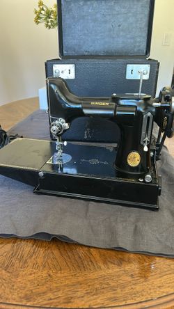 Singer Sewing Machine