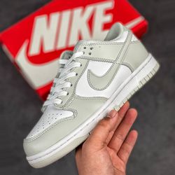 Nike Dunk Low Photon Dust 19