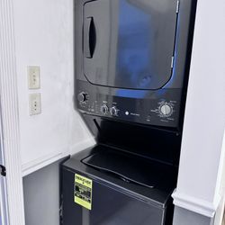 Stack Washer/Dryer 