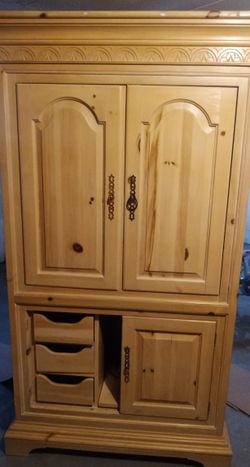 Armoire/Tv Cabinet