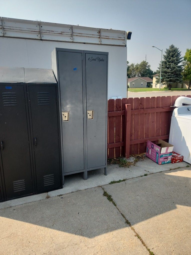 Used Lockers