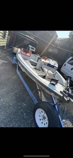 Marlin 21' foot Bass boat