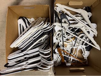 Large Lot of Mixed Clothes Hangers – Plastic, Velvet & Wooden