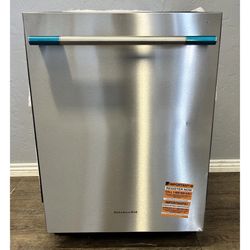 BRAND NEW- OPEN BOX!! KitchenAid Dishwasher KDTS424SPS - 44dBA