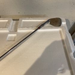 Golf Club 9 Iron Medalist 