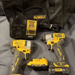 Dewalt Set 3/8 And 1/4 Driver $298