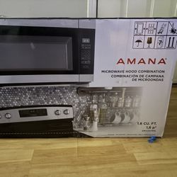 AMANA microwave 