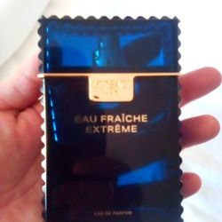 Versace Men's Fragrance 3.4 Oz. Eau Fraiche Extreme Eau De Parfum