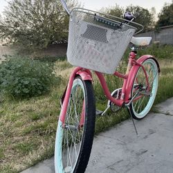 Women’s Huffy Beach Cruiser Bike(26’)
