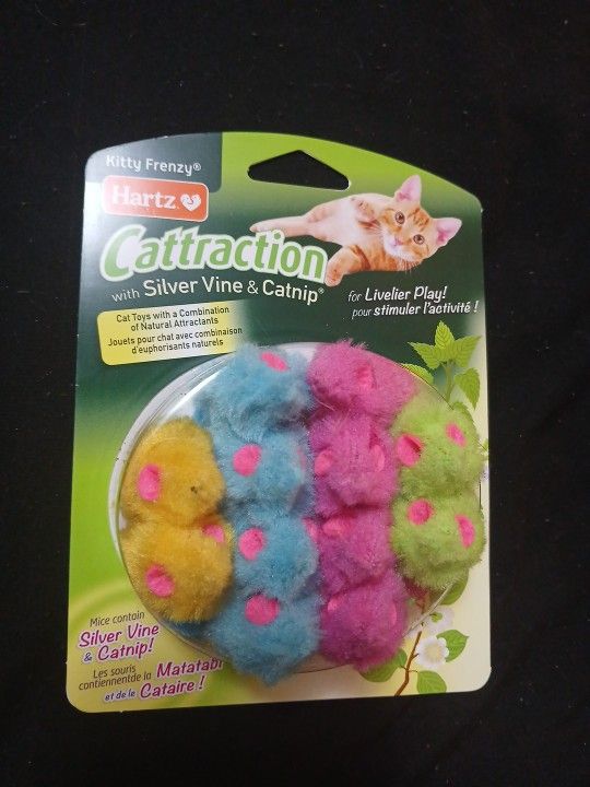 Hartz Kitty Frenzy Toy
