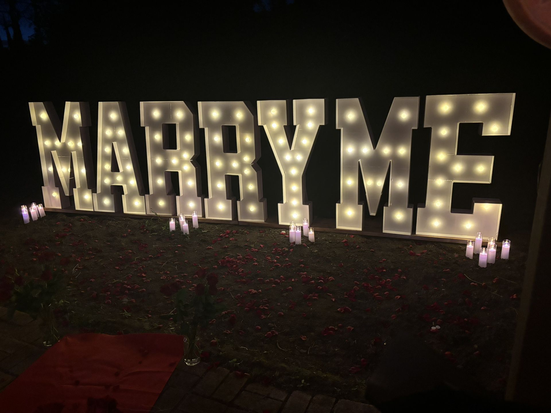 “Marry Me” 3ft Letters, Picture Stand, Remote Controlled Candles