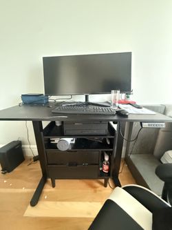 Electric Standing Desk - Like New