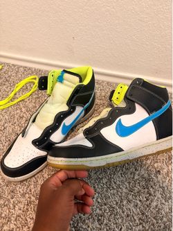 Dunks high