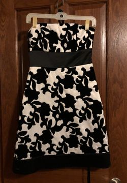 White House Black Market dress size 0