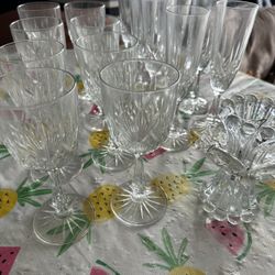 16 Crystal Glasses 8 Wine Glasses And 8 Champagne Glasses And Candle Holder