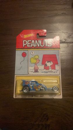 Hot Wheels Peanuts Altered Ego Joe Cool Racing 1:64 Scale Diecast Car
