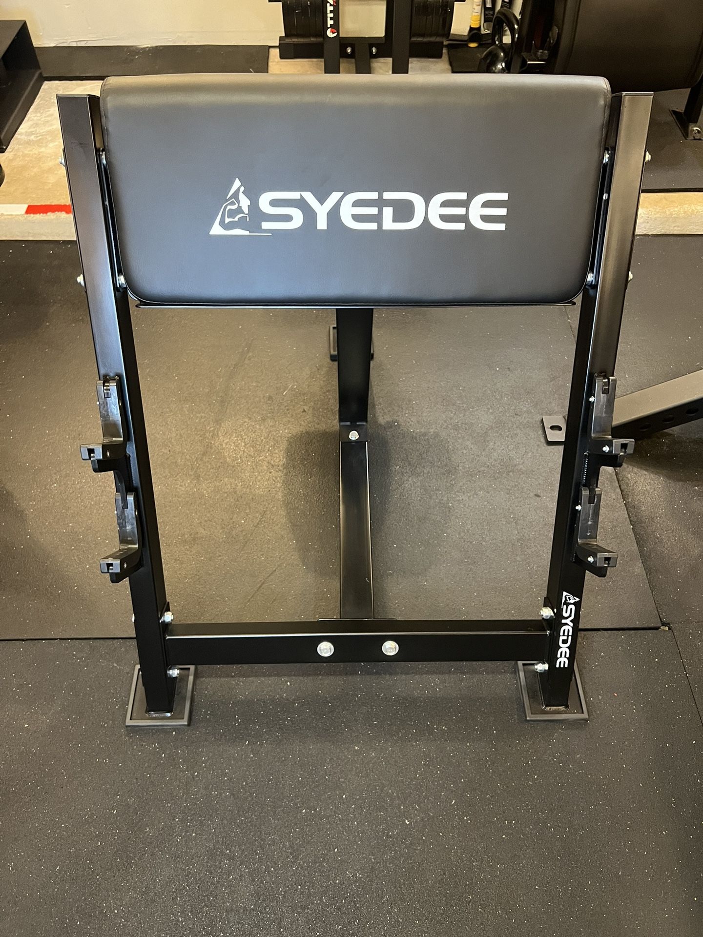 SYEDEE Preacher Curl Bench, Seated Arm Isolated Barbell Dumbbell Bicep Station