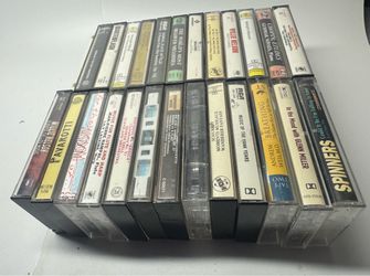 Audio cassette lot of 25