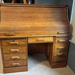 Large OAK Roll Top Desk. Nice Condition. Approx. 54” Long x 52” High x 29” Wide.