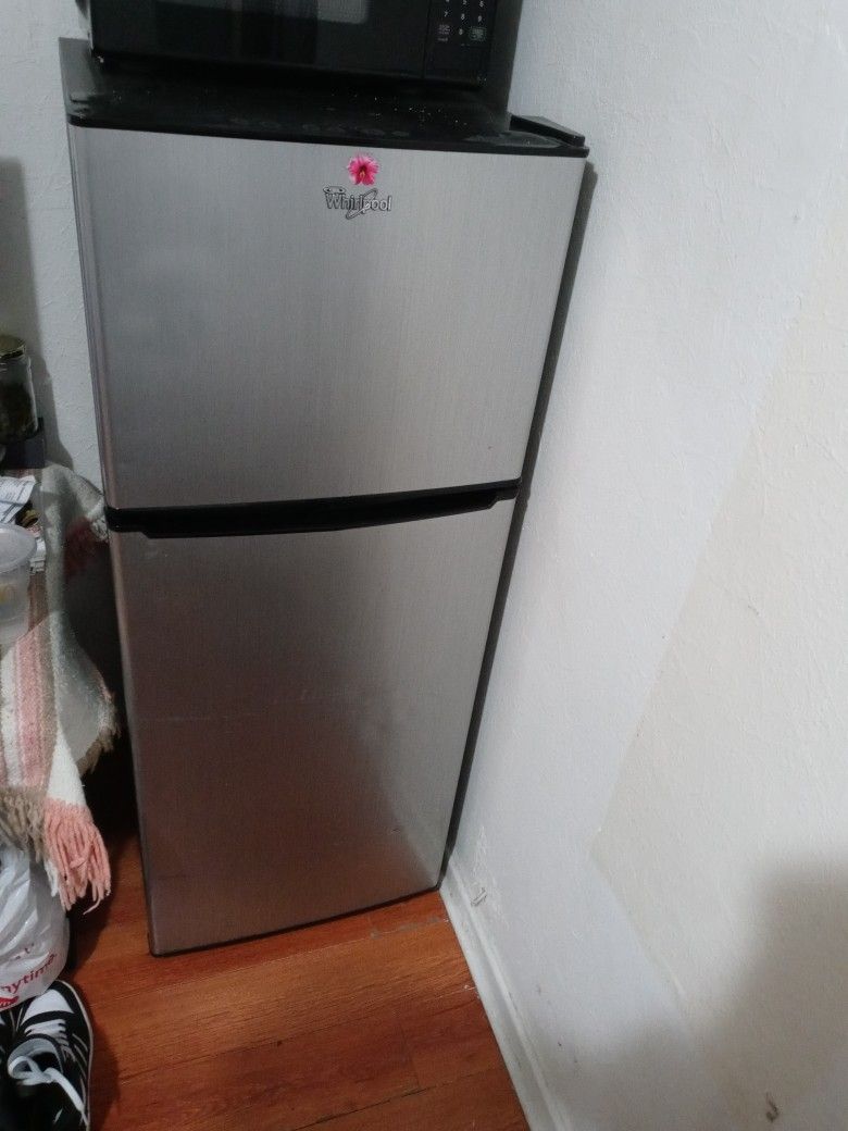 Whirlpool Refrigerator