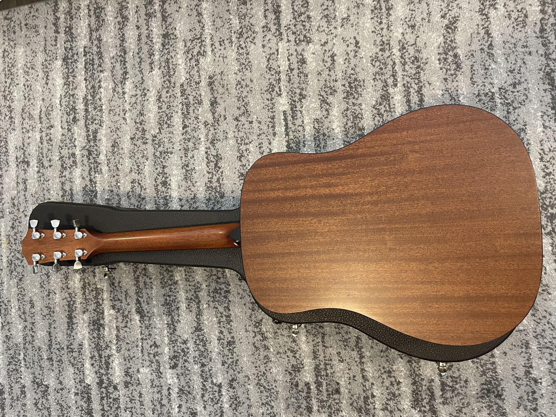 2003 Taylor 300 Series Guitar (Hardly Used)