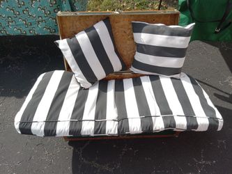 Black And White Cushion
