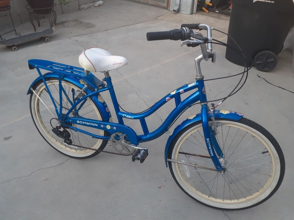 Schwinn Catalina Beach Cruiser Bike