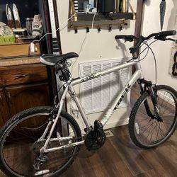 Trek alpha 3700 mountain bike