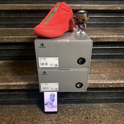 SHAI 001 Winter Red Size 8