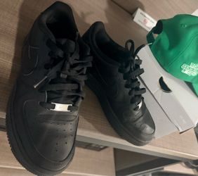 NIKE AIRFORCE ONES