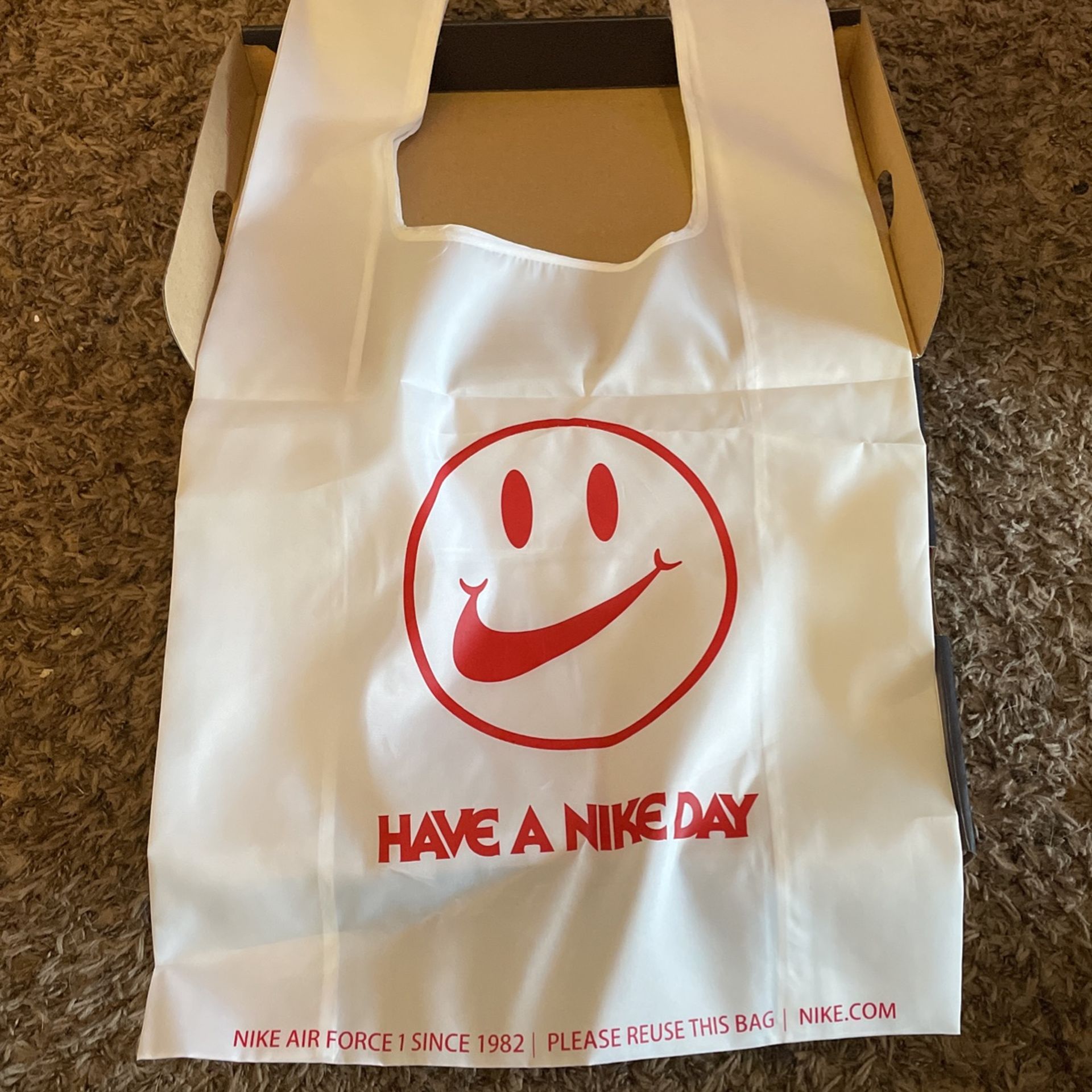 Nike Air Force Rose Pink