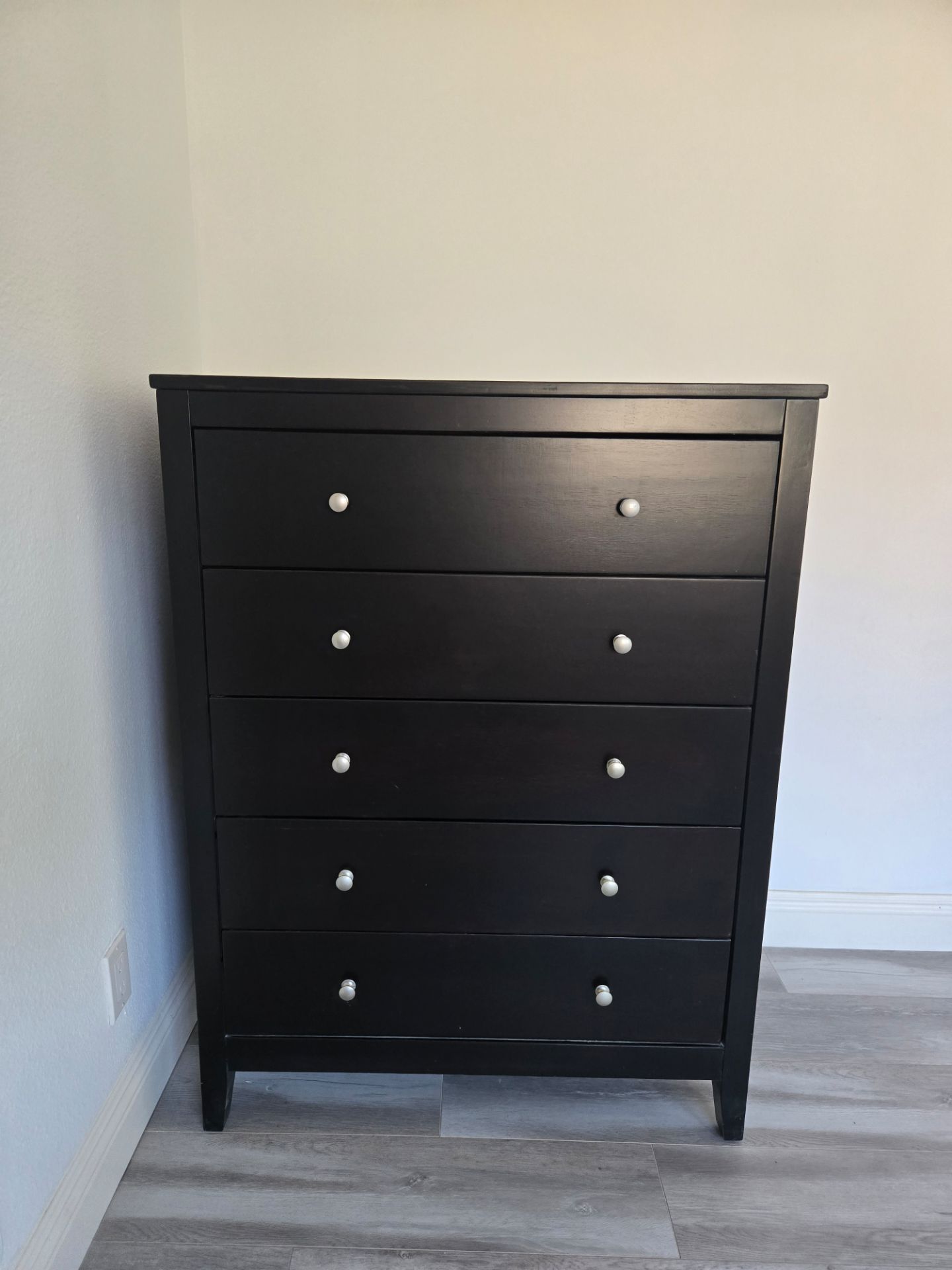 Tall dresser