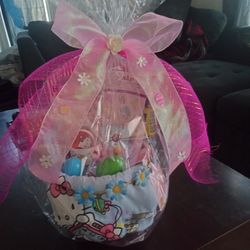 Hello Kitty Basket 