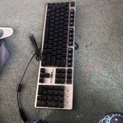 Keyboard 