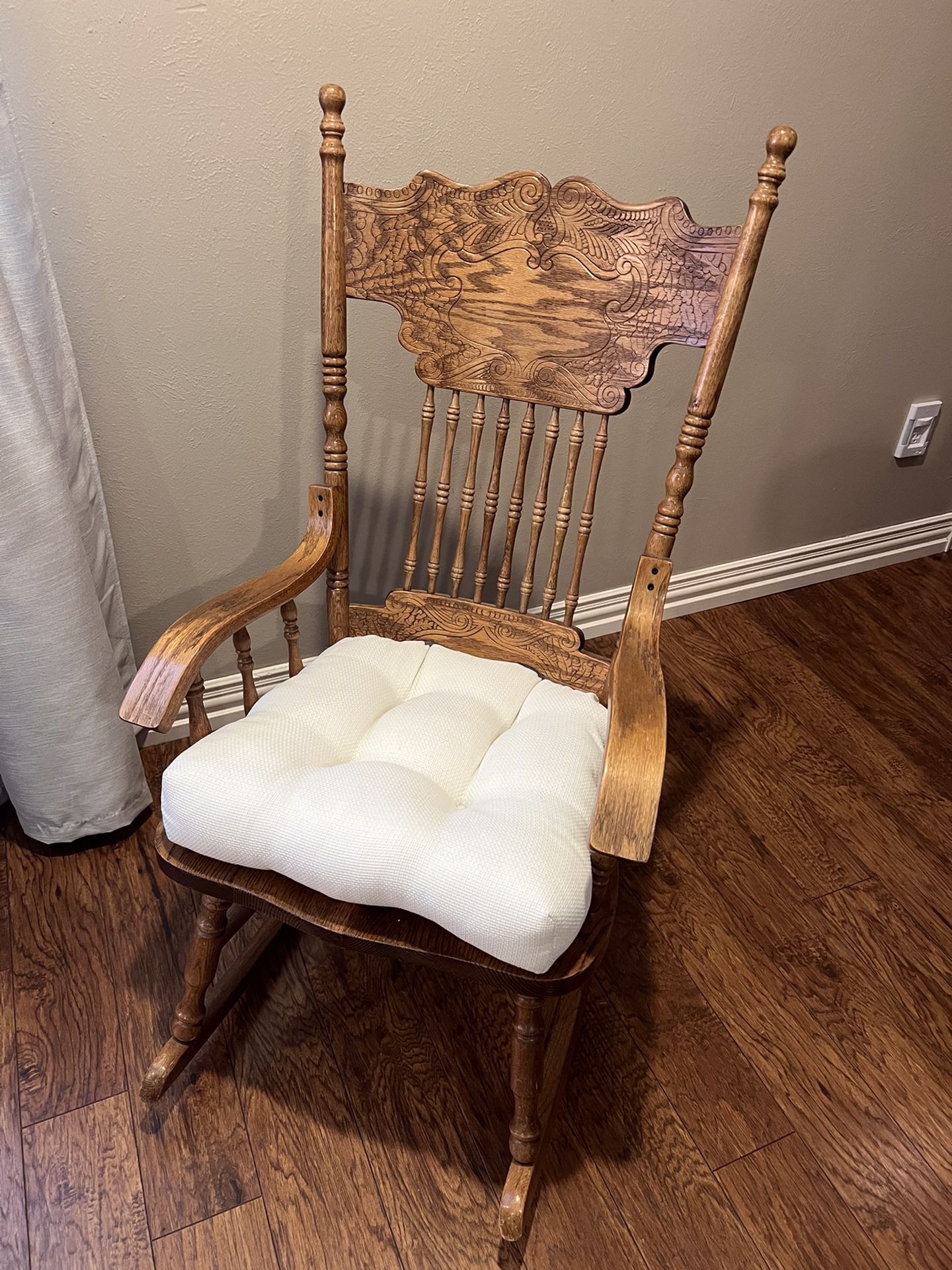 Wooden Rocking Chair With Cushion