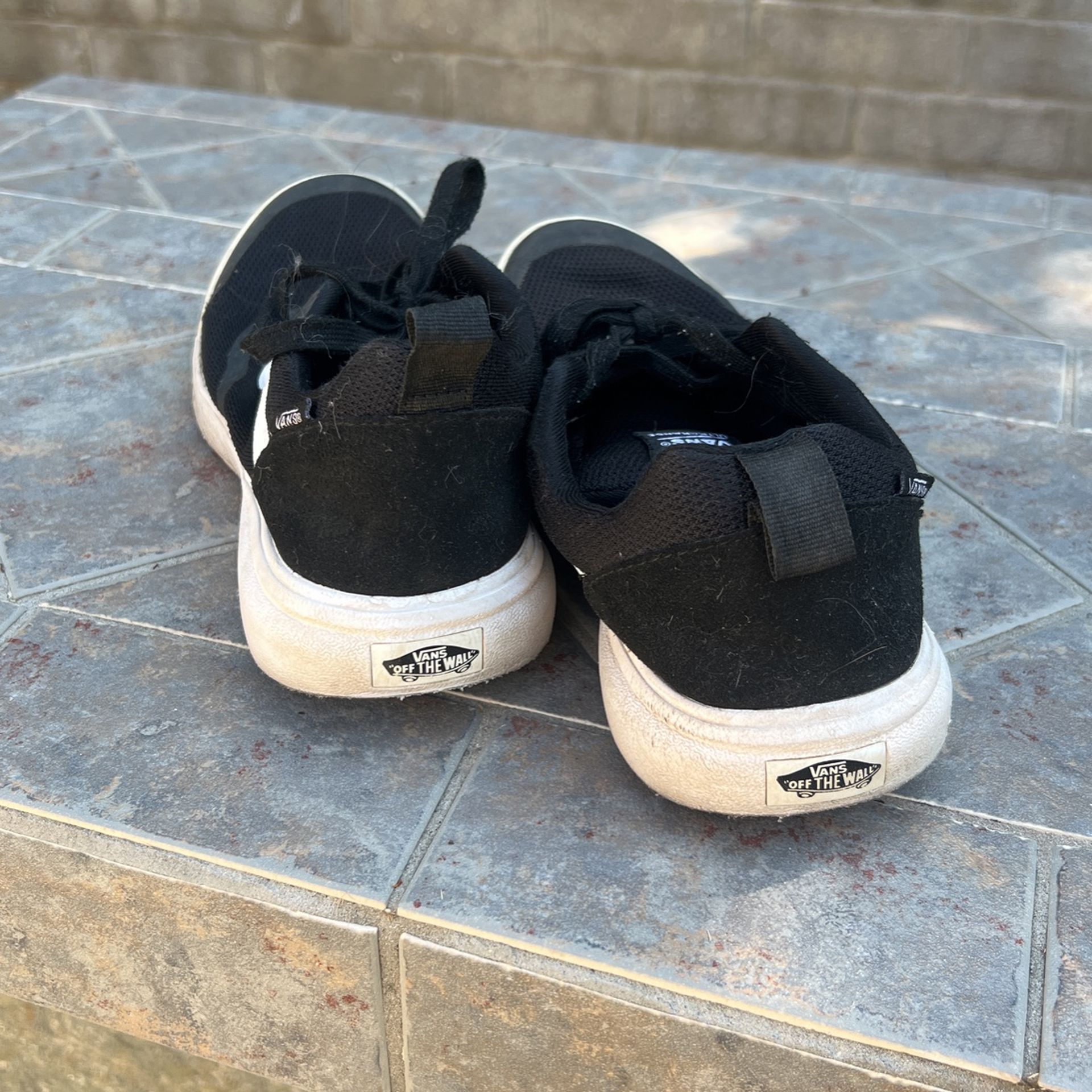 Vans Ultra range Mens *Barely Worn* Very Good Condition