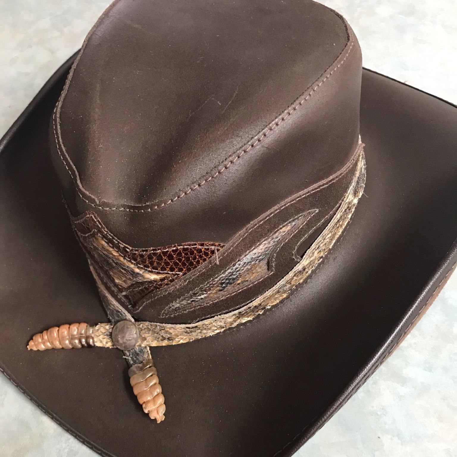 LEATHER HAT
