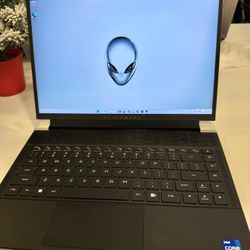 Alienware x14 R2 Gaming Laptop / Intel i7-13620H / RTX 4060 / 32GB DDR5 / 2TB SSD / 2K 165Hz