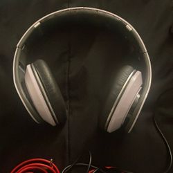 Dr. Dre beats