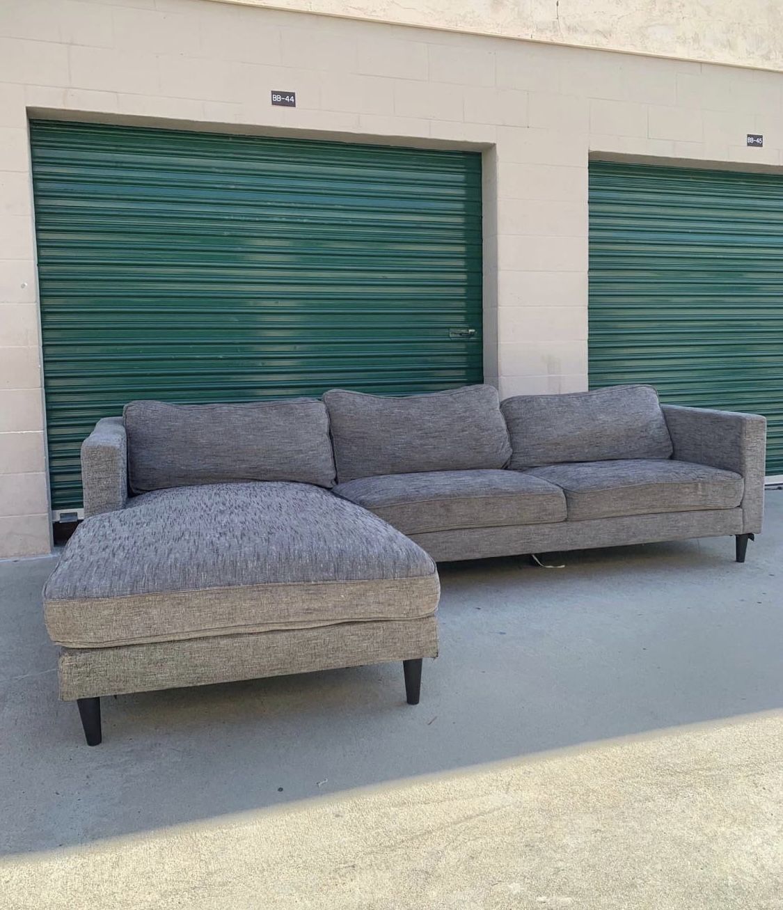 Living Spaces Sectional Couch *Delivery Available*