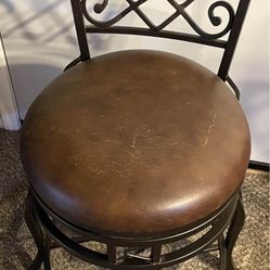 COUNTER HEIGHT SWIVEL  BAR STOOLS            SET OF 2 