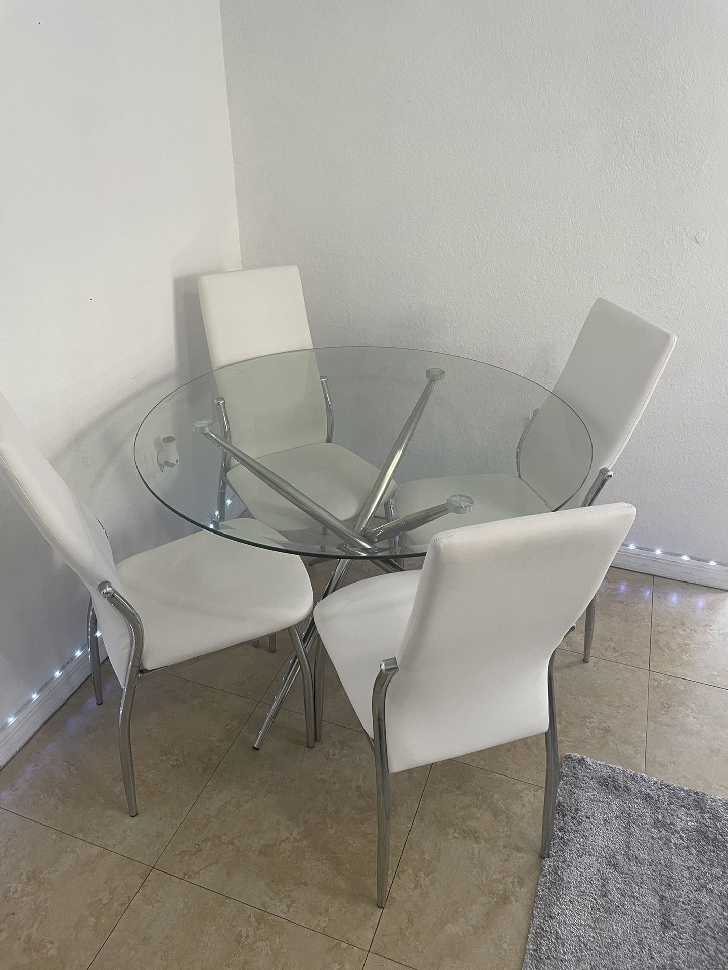 Glass dining table 
