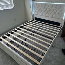 Queen Velvet Upholstered Wingback Bed With Led Lights 