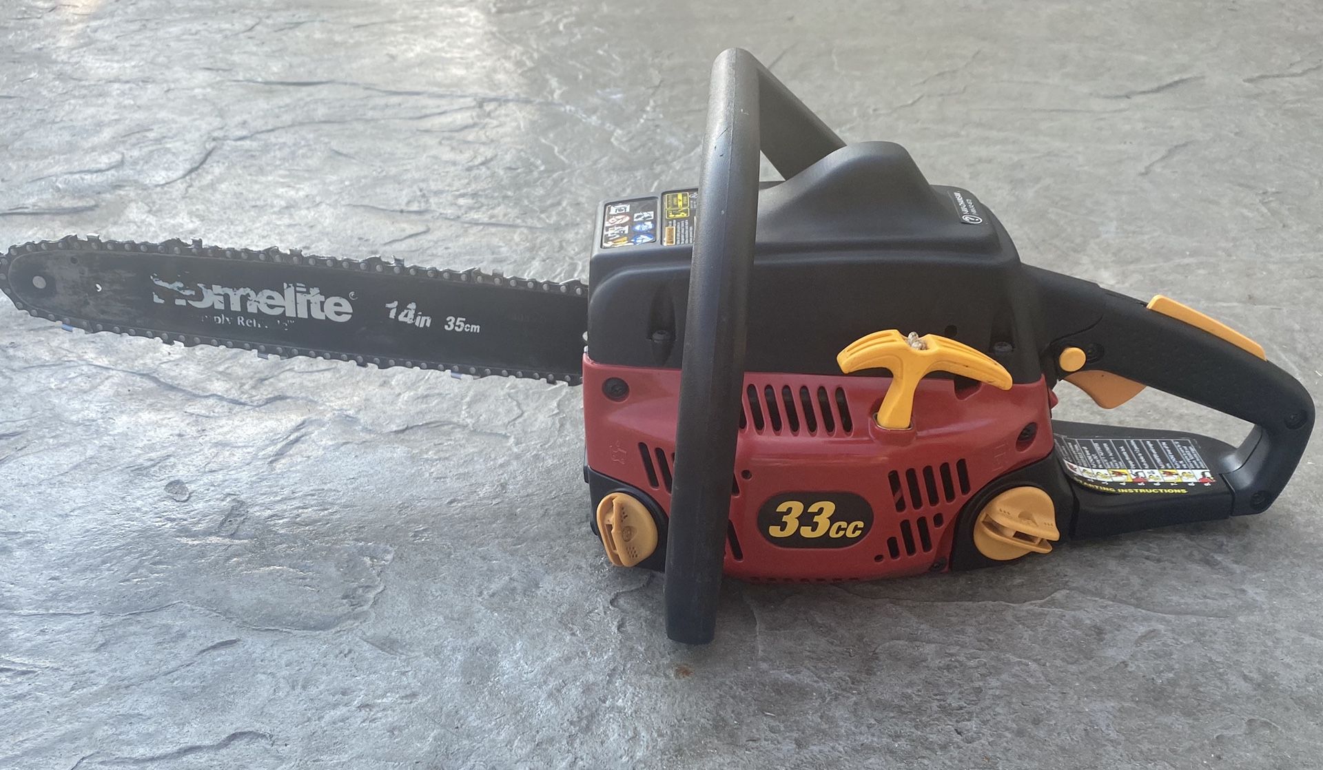 Homelite bandit 33cc has chainsaw with 14” bar