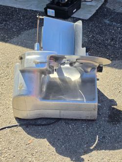Berkel Commercial Heavy Duty Meat Slicer - Barely Used!