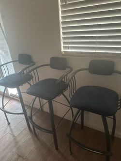 Barstool