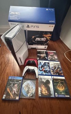 🔥🔥PS5 Slim Disc Bundle w/ 2 Controllers, 7 Games & Original Box - Tested