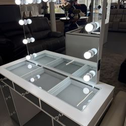 Brand New Glam Vanities Only @ FURNITURE LOVE 💕 Same Day Delivery Service 🚚 