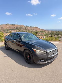 2014 Infiniti Q50