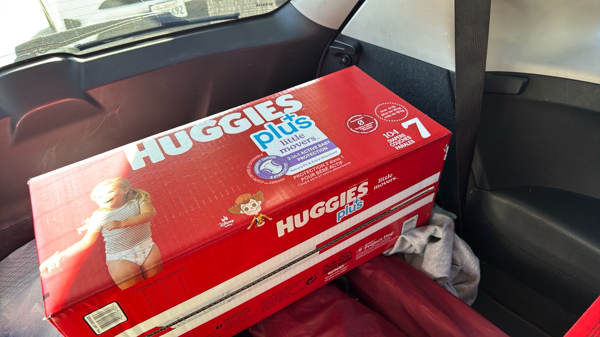 Size 7 Huggies Diapers 104ct